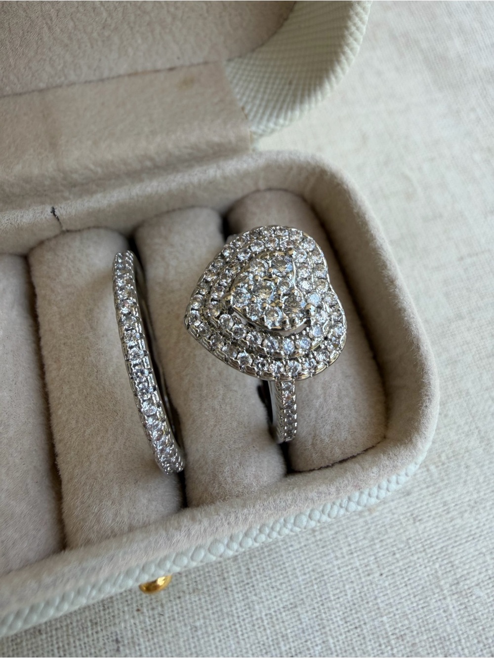 NEW Sparkling White Diamond Heart Shape Ring with Band - Fashion Jewelry Size 6